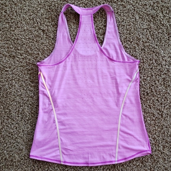 Athleta Zinger Tank - Picture 3 of 4